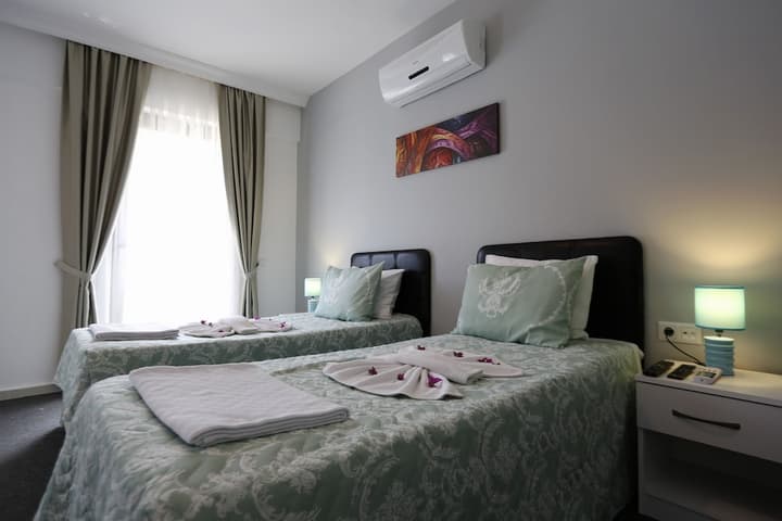 Himm Hotel