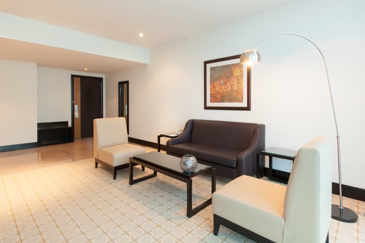 Holiday Inn Dubai Al Barsha