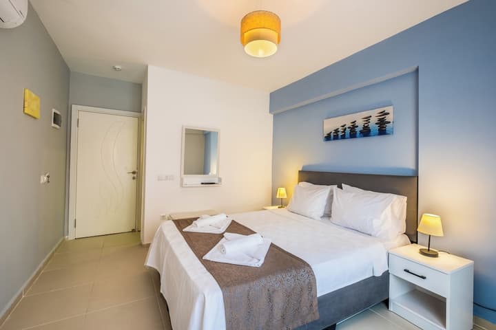 Himm Hotel