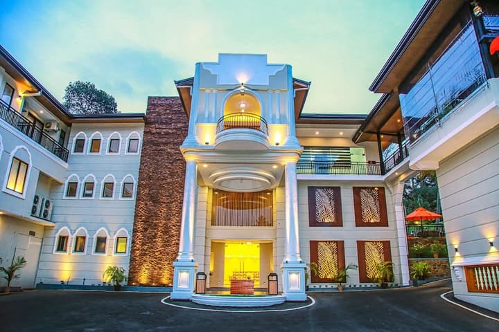 Royal Classic Nature Resort