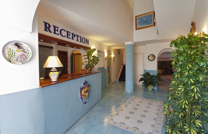 Hotel Antares