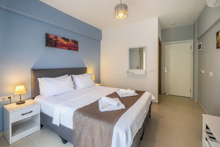 Himm Hotel