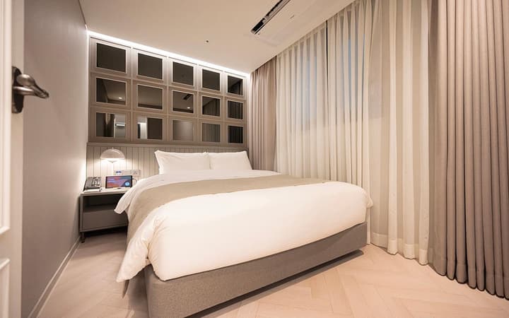 HOTEL D Edition