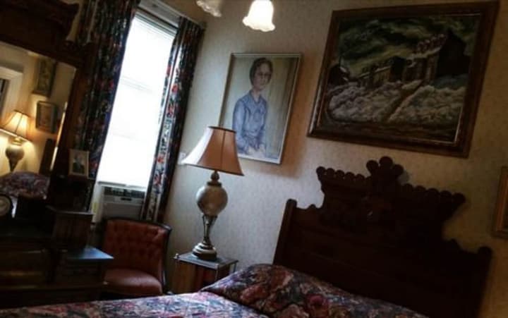 Pimblett's Downtown Toronto B&B