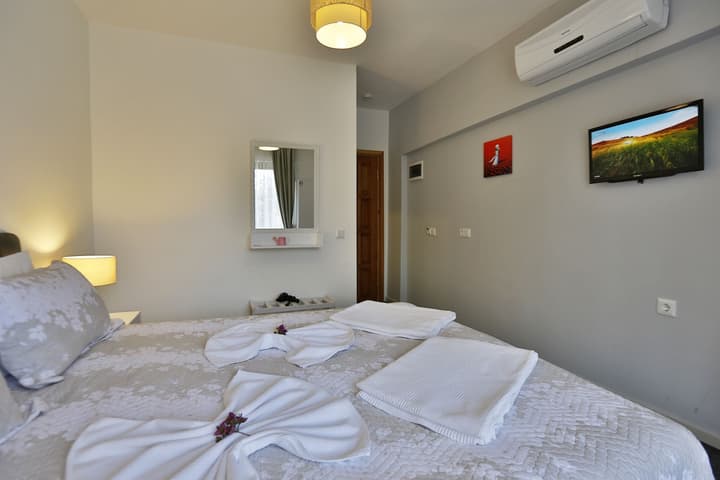 Himm Hotel