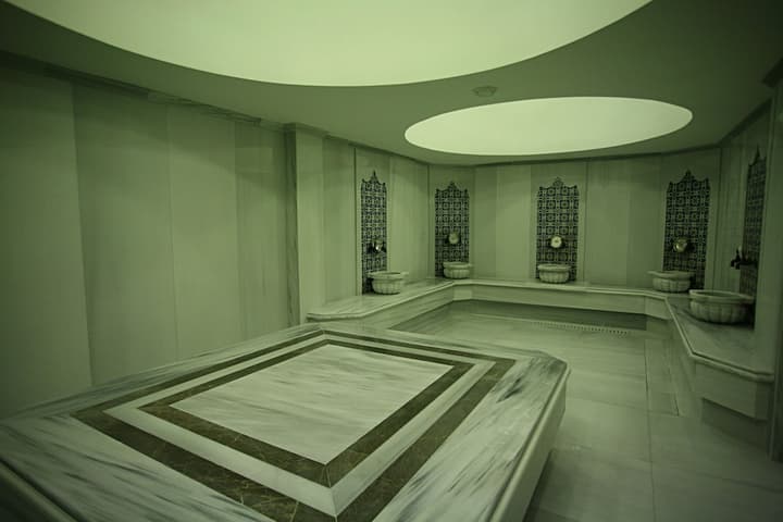 Latanya Palm and Spa Hotel