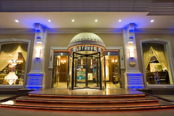 Latanya Palm and Spa Hotel