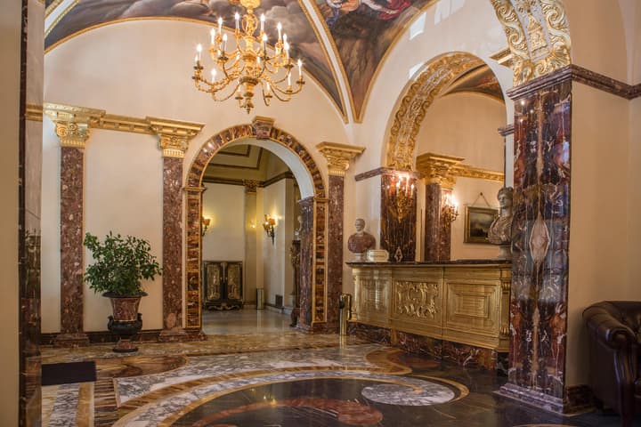 Turner Hotel