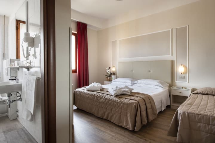 Hotel Ariston
