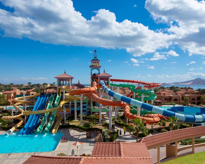 Charmillion Gardens Resort & Aqua Park - GATTINONI
