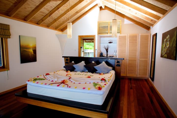 Kuredu Island Resort- GATTINONI
