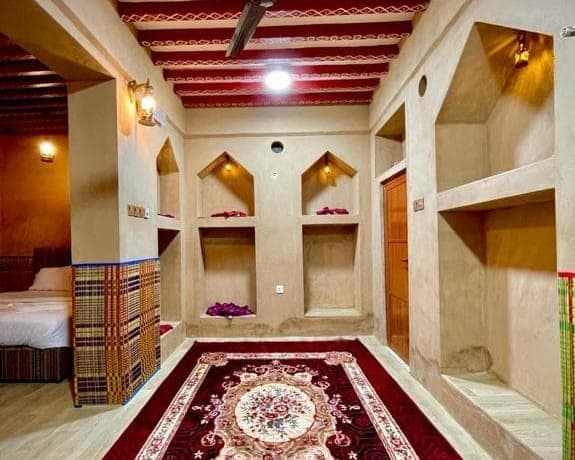 Al Bustan Inn