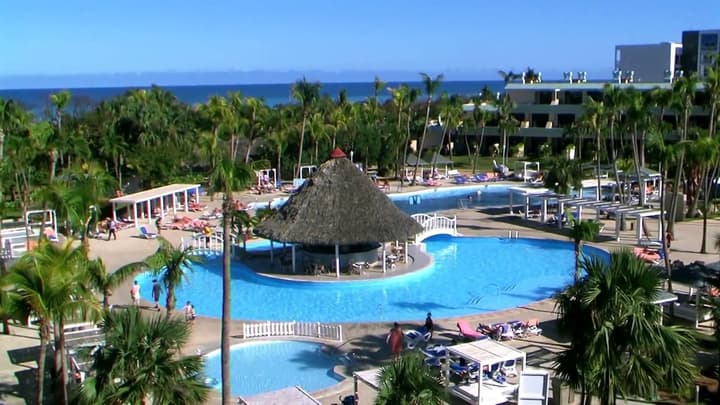 HOTEL PALMERAS