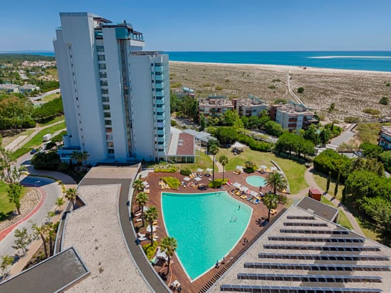 Aqualuz Troia Rio by The Editory