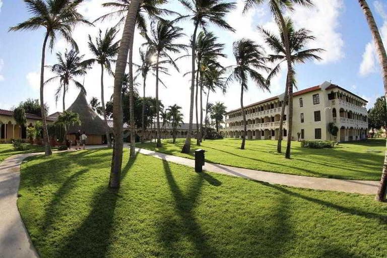 Bucuti and Tara Beach Resorts