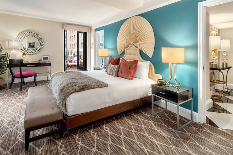 The Lexington Hotel, Autograph Collection