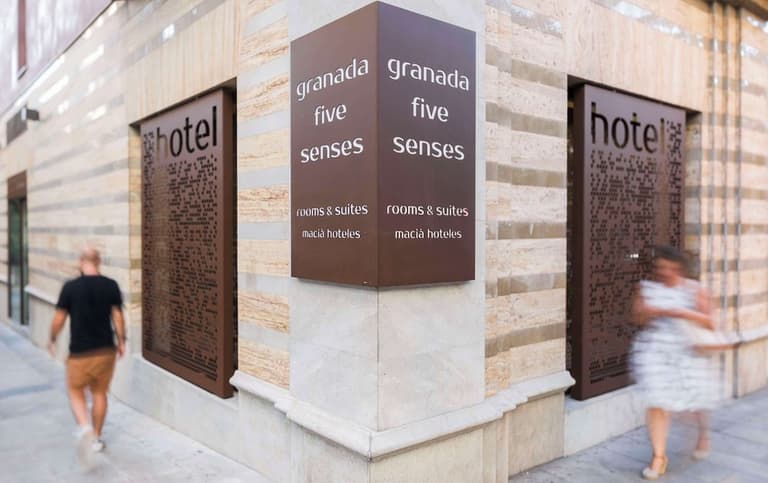 Hotel Macià Granada Five Senses Rooms & Suites