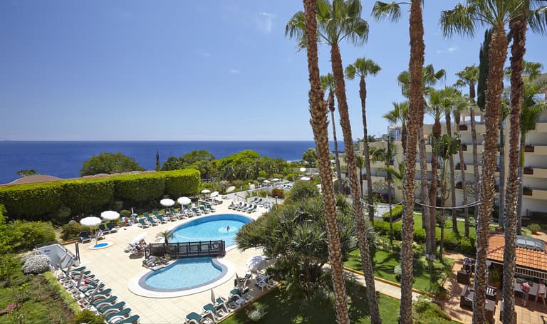 Suite Hotel Eden Mar, by PortoBay