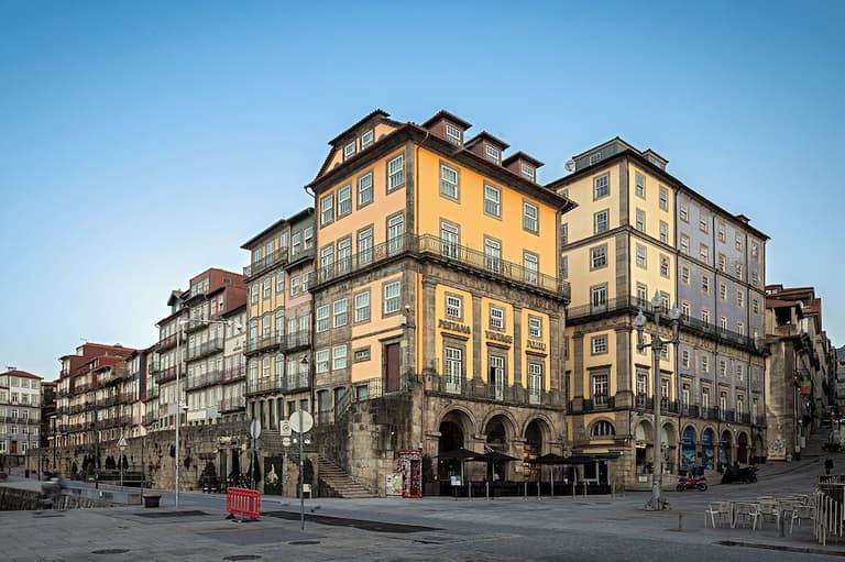 Pestana Vintage Porto Hotel & World Heritage Site