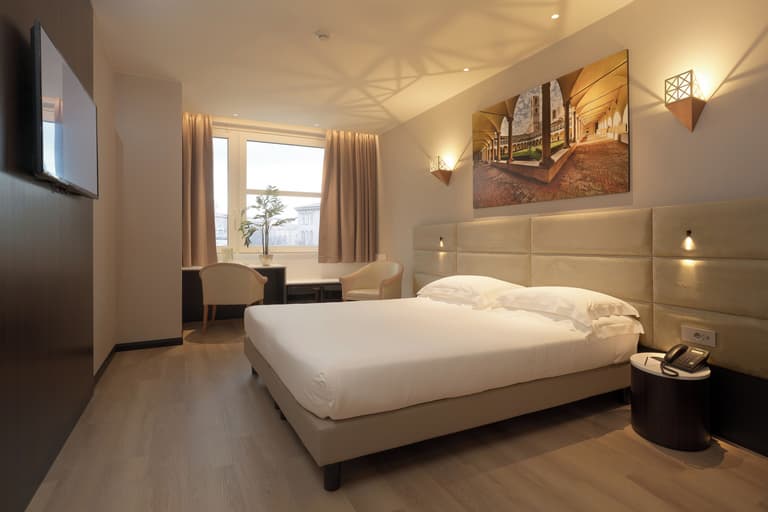 Hotel Sangallo Palace