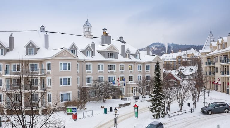 Holiday Inn Express and Suites Tremblant by IHG