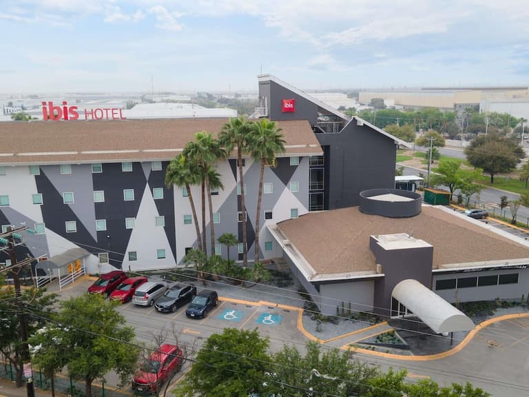 ibis Monterrey Aeropuerto