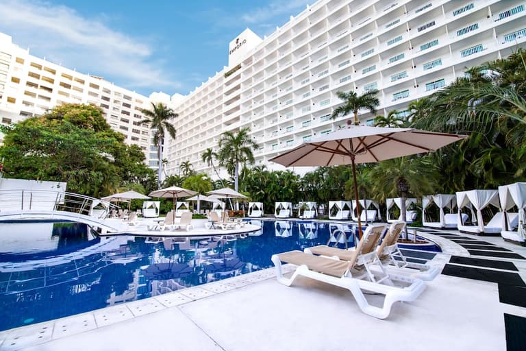 Hotel Emporio Acapulco
