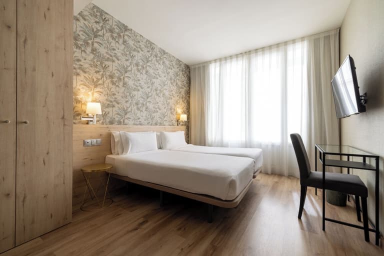 Hotel Avenida Gran Via