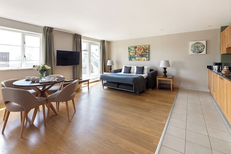 Marlin Apartments Commercial Road - Limehouse