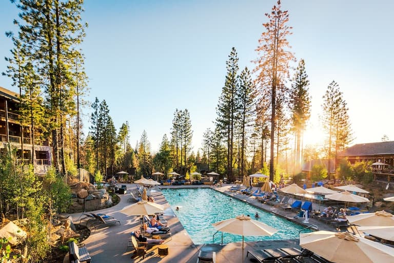 Rush Creek Lodge and Spa at Yosemite