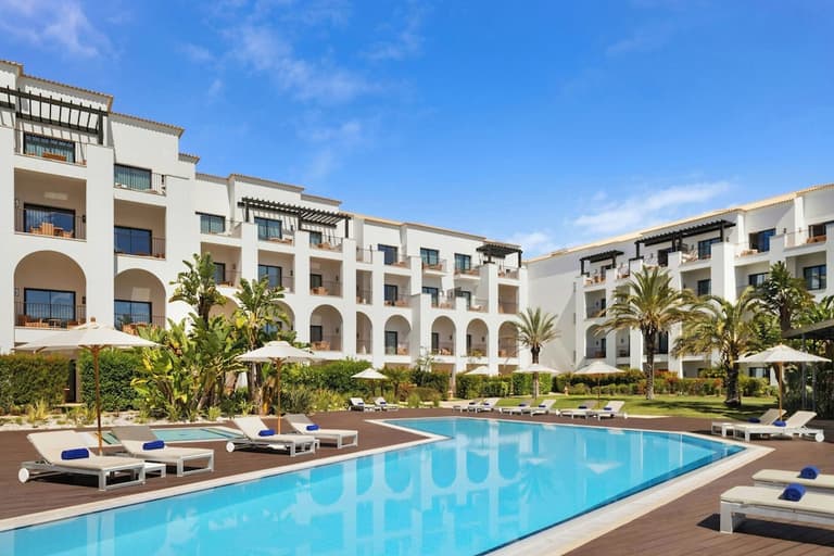 Pine Cliffs Ocean Suites, a Luxury Collection Resort & Spa