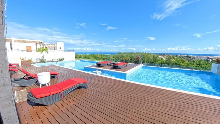 Hotel Grand Fifty Suites