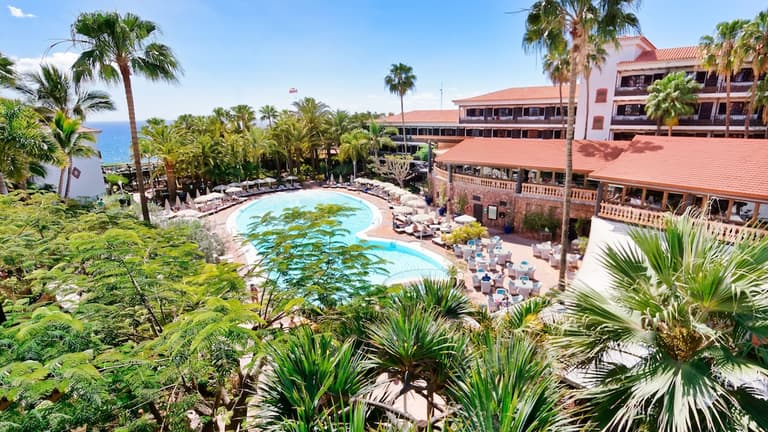 Hotel Parque Tropical