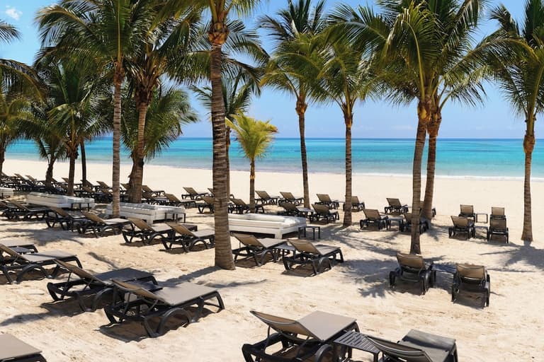 Catalonia Privileged Maroma