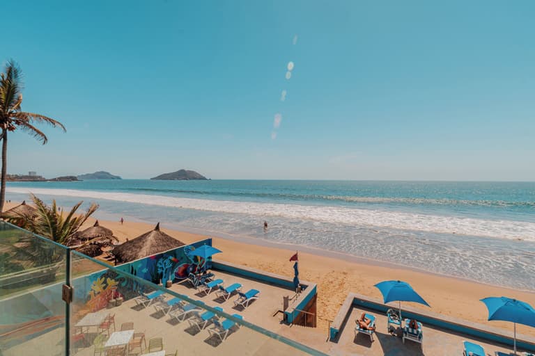 Garner Hotel Mazatlan Beach by IHG