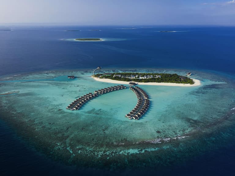 Kuredhivaru Resort & Spa Maldives by Accor