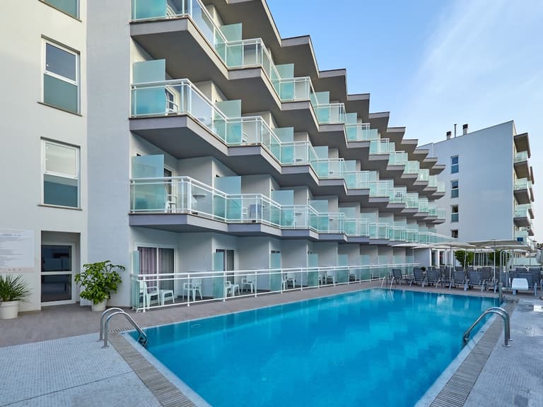 BQ Amfora Beach Hotel