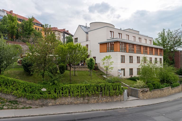 Hotel Castle Garden