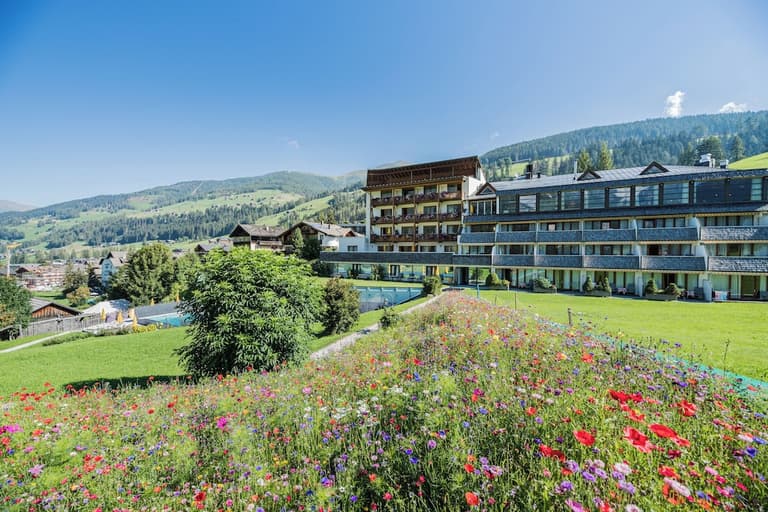 Family Resort Rainer