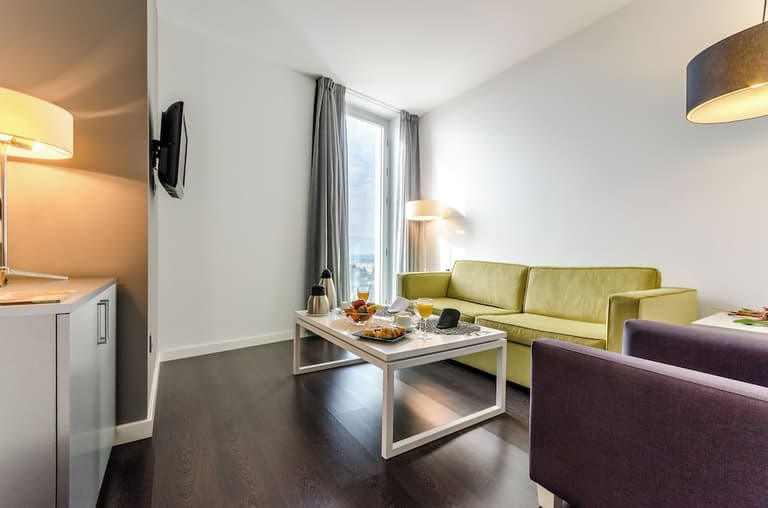 Hotel YIT Vía Sevilla Mairena