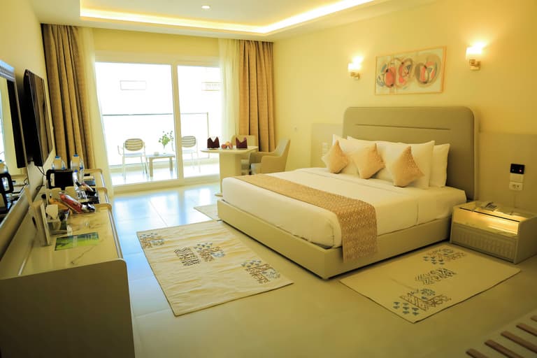 Concorde Moreen Beach Resort & Spa