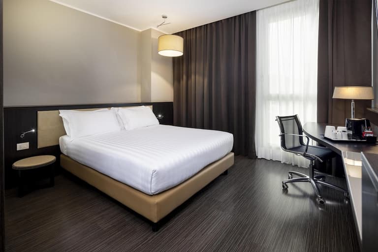Best Western Premier CHC Airport