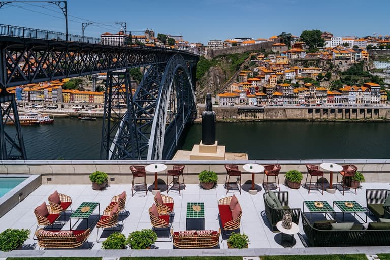 Hotel Vincci Ponte de Ferro