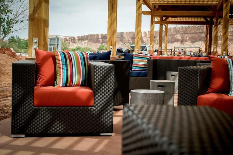 Desert Rose Inn & Cabins