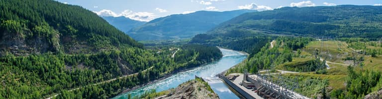 Ревелсток, Канада