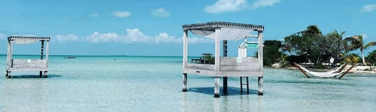 Imatge - Caribbean beach in Belize