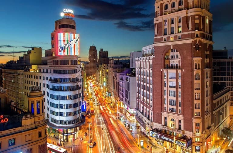 صورة - تعرّف على سحر مدريد، إسبانيا