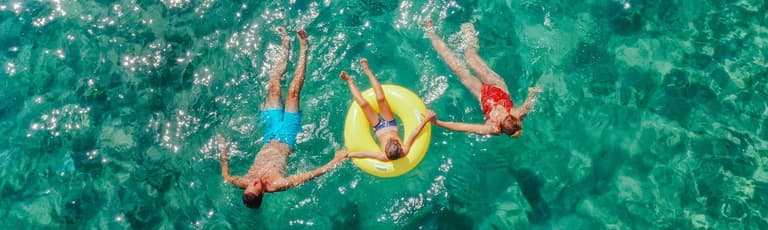 Immagine - VACANZE IN FAMIGLIA