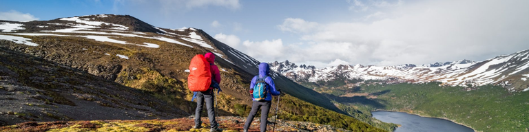 TREKKING