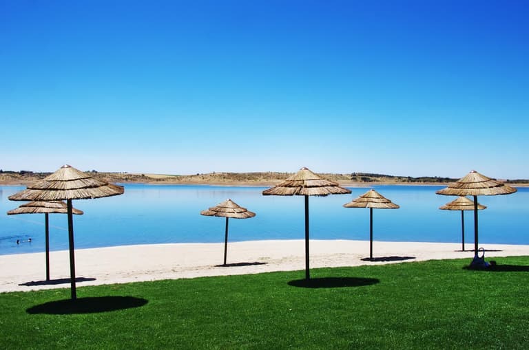 Imagem - Férias Praias Fluviais - PORTUGAL
